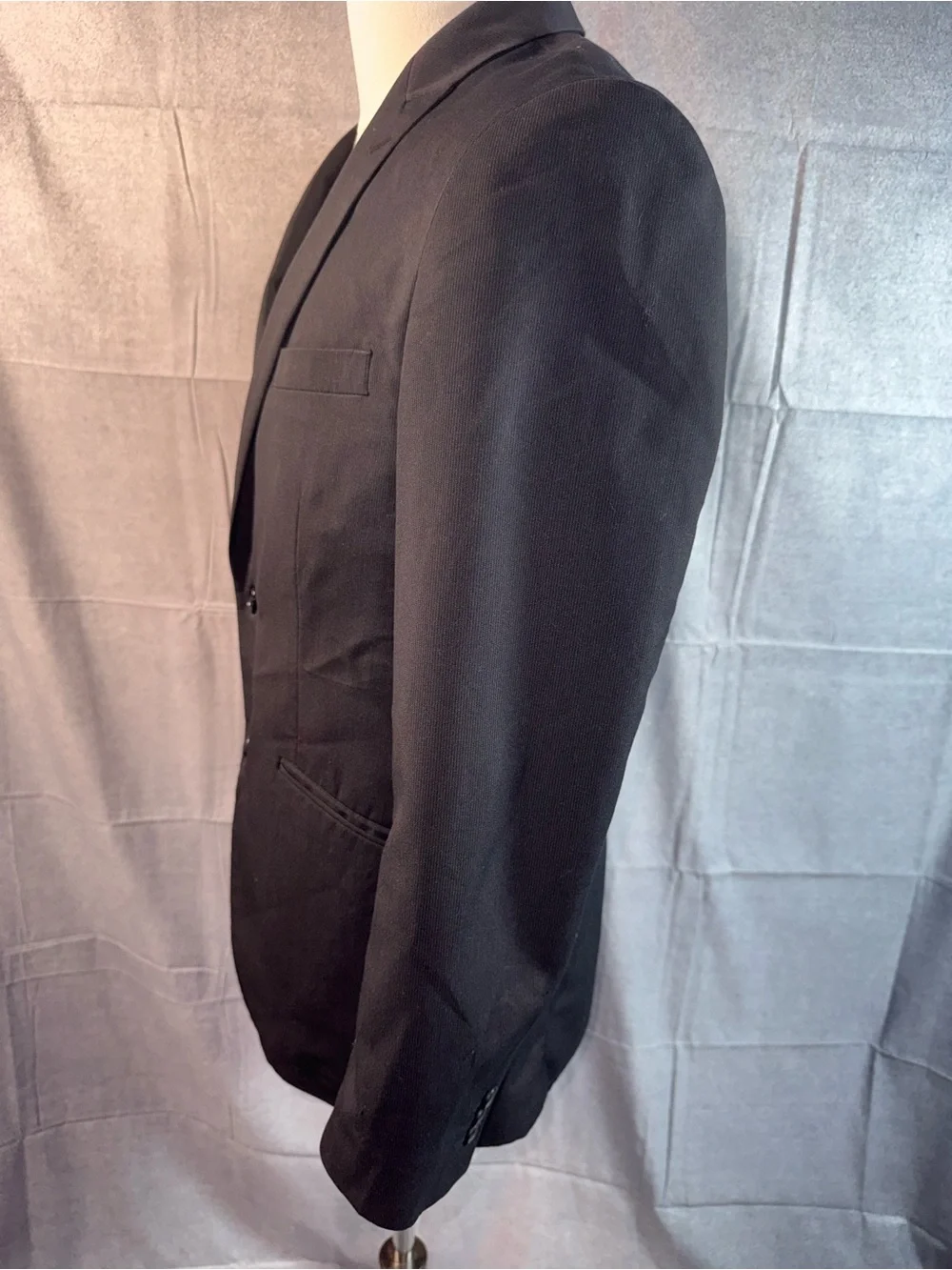 2274-Alfani Black Two-Button Notch Lapel Sport Coat